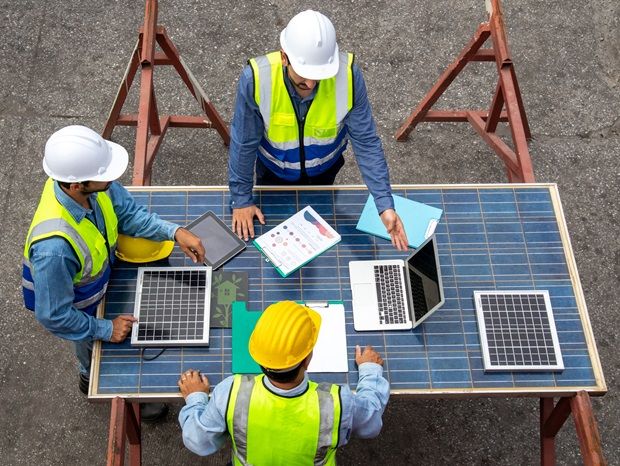 Captarea Soarelui: Cum Energia Solară Transformă Comunitățile